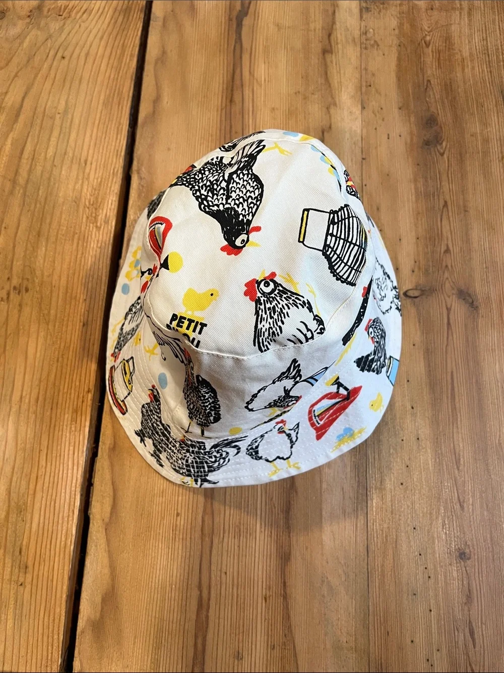 PETIT PILOU Kids White Chicken Printed Bucket Hat 100% Cotton